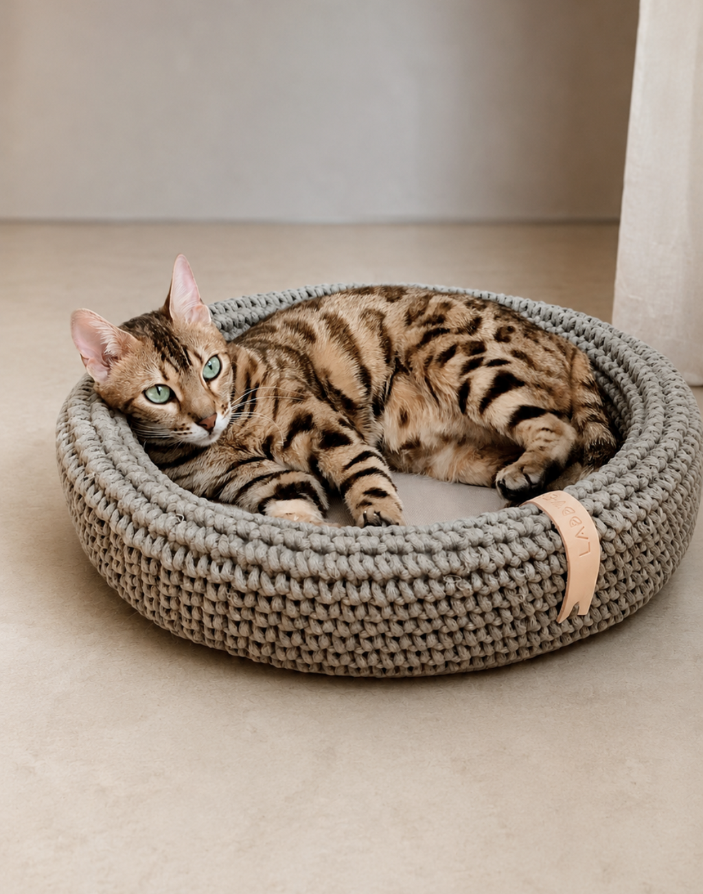 Labbvenn COCO & FÖRA — Le panier pour chat et son plaid