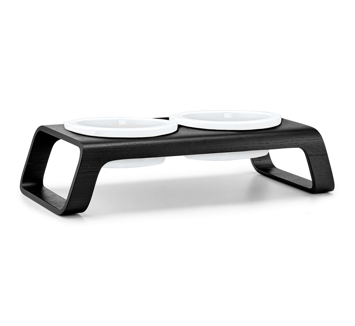 Mangeoire MiaCara Desco pour chien, finition Frêne noir, bols en porcelaine, taille S. © MiaCara